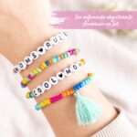 4 Perlenarmbänder – COOL MUM und MOMS RULE – Bild 2
