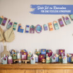 Girlande Ramadan – Farbenfrohe Motive mit Goldfolierung – Bild 2