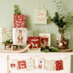 6 bunt bedruckte Geschenktüten – Nussknacker – Bild 5