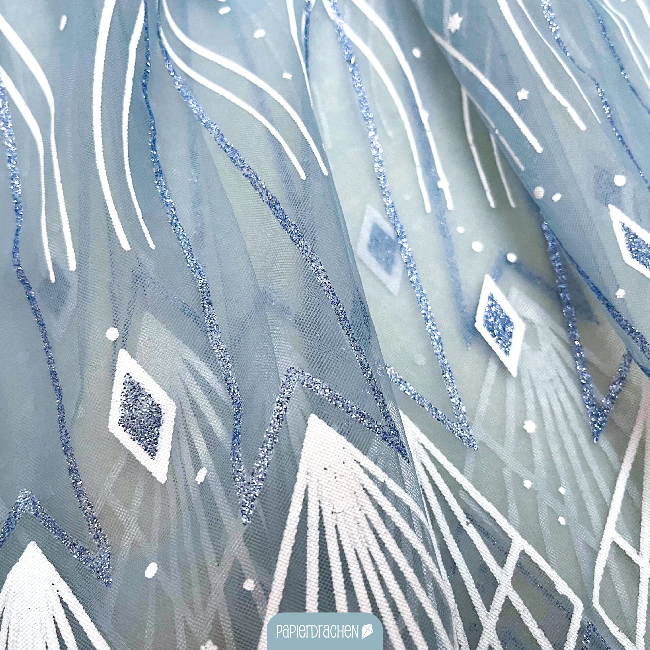 Tüll Cape mit Glitzer – hellblau – Bild 4