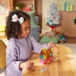 MAGNA-TILES®microMAGS Lebkuchenhaus Travel-Set, 24-teilig, magnetisch