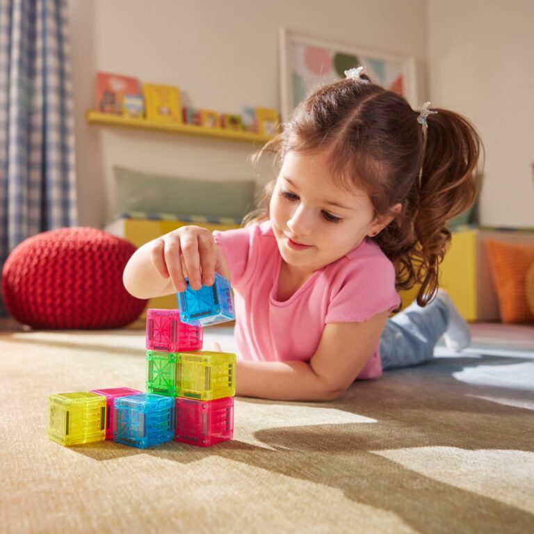 MAGNA-TILES® microMAGS Cubes 9-teilig: Magnetischer Bauspass